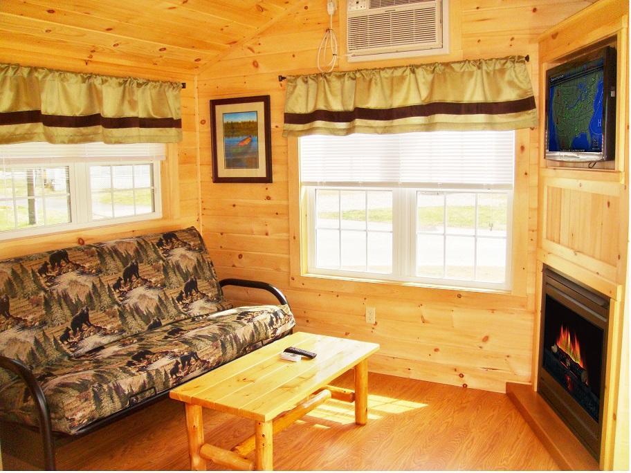 Hôtel Silver Lake Park Campground & Cabins à Belmont Extérieur photo